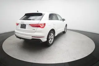 Audi Q3 2025 AWD quattro S line Premium 45 TFSI 4dr SUV