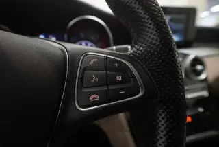 Mercedes-Benz GLC 2017 AWD GLC 300 4MATIC 4p SUV