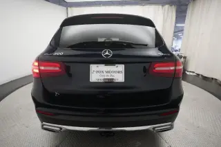 Mercedes-Benz GLC 2017 AWD GLC 300 4MATIC 4p SUV