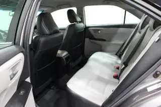 Toyota Camry 2016 XLE 4dr Sedan