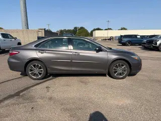 Toyota Camry 2016 XLE 4dr Sedan