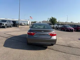 Toyota Camry 2016 XLE 4dr Sedan