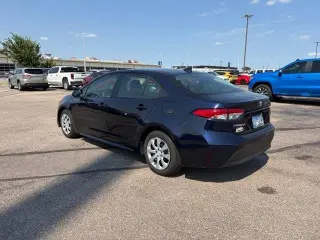 Toyota Corolla 2024 LE 4p Sedán
