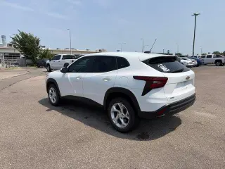 Chevrolet Trax 2025 LS 4p Crossover