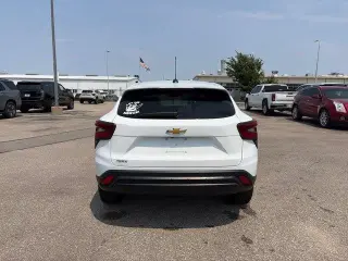 Chevrolet Trax 2025 LS 4p Crossover