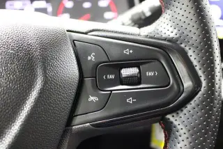 Chevrolet Trax 2024 RS 4p Crossover con 1RS