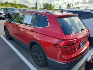 Volkswagen Tiguan 2024 AWD Wolfsburg Edition 4Motion SUV de 4 puertas