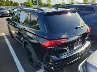 Volkswagen Tiguan 2024 SE R-Line Black SUV de 4 puertas
