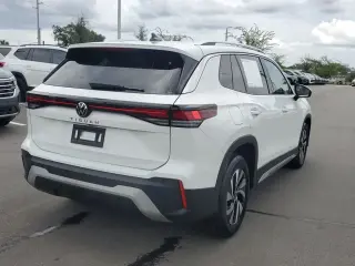 Volkswagen Tiguan 2025 S SUV de 4 puertas