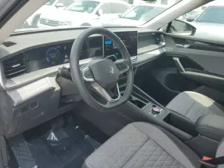 Volkswagen Tiguan 2025 S SUV de 4 puertas