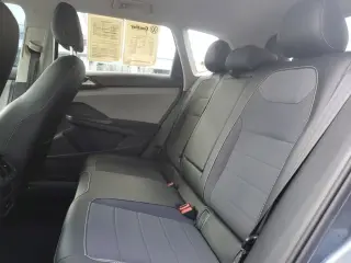 Volkswagen Taos 2022 AWD SE 4Motion 4p SUV