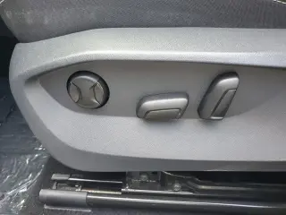 Volkswagen Taos 2022 AWD SE 4Motion 4p SUV
