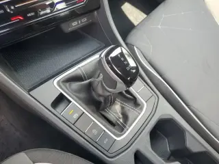 Volkswagen Jetta 2025 Sport 4p Sedan