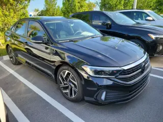 Volkswagen Jetta 2024 SEL 4p Sedan