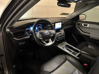 Ford Explorer 2023 XLT 4p SUV