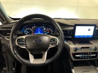 Ford Explorer 2023 XLT 4p SUV