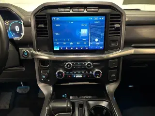 Ford F-150 2023 4x4 Lariat 4dr SuperCrew 6.5 ft. SB