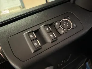 Ford F-150 2019 4x4 Raptor 4dr SuperCrew 5.5 ft. SB