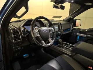 Ford F-150 2019 4x4 Raptor 4dr SuperCrew 5.5 ft. SB