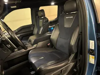 Ford F-150 2019 4x4 Raptor 4dr SuperCrew 5.5 ft. SB