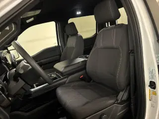 Ford F-150 2024 4x4 STX 4p SuperCrew 5.5 ft. SB