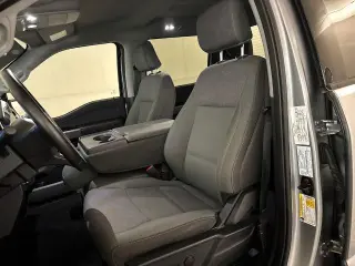 Ford F-150 2025 4x4 XLT 4p SuperCrew 5.5 ft. SB