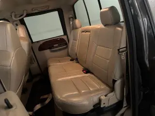 Ford F-250 Super Duty 2005 4p Crew Cab Lariat 4WD LB