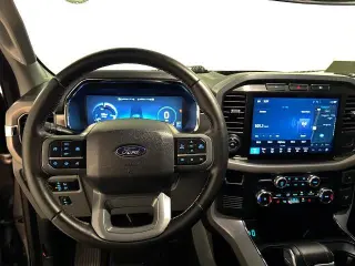 Ford F-150 Lightning 2024 AWD XLT 4p SuperCrew 5.5 ft. SB