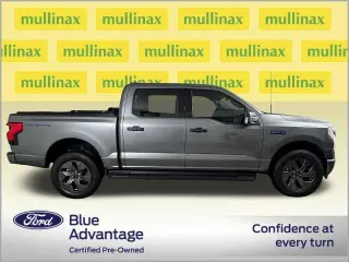 Ford F-150 Lightning 2024 AWD XLT 4p SuperCrew 5.5 ft. SB