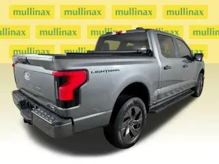 Ford F-150 Lightning 2024 AWD XLT 4p SuperCrew 5.5 ft. SB