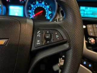 Chevrolet Cruze 2013 LS Auto 4p Sedan con 1SB