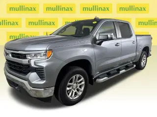 Chevrolet Silverado 1500 2024 4x2 LT 4p Cabina Doble Estándar 5.8 pies. CB