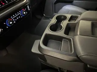 Chevrolet Silverado 1500 2024 4x2 LT 4p Cabina Doble Estándar 5.8 pies. CB