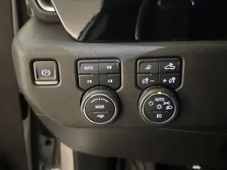 Chevrolet Silverado 1500 2022 4x4 LTZ 4dr Crew Cab 5.8 ft. SB