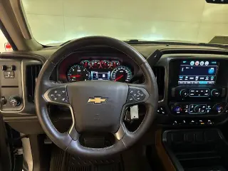 Chevrolet Silverado 1500 2017 4x2 LTZ 4p Cab Doble 6.5 pies SB
