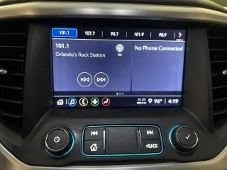 GMC Acadia 2021 SLE 4p SUV