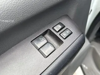 Nissan NV 2014 4x2 2500 HD S 3dr Cargo Van con Techo Alto (V6)