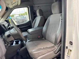 Nissan NV 2014 4x2 2500 HD S 3dr Cargo Van con Techo Alto (V6)