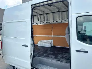 Nissan NV 2014 4x2 2500 HD S 3dr Cargo Van con Techo Alto (V6)