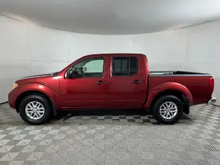 Nissan Frontier 2017 4x2 S 4p Crew Cab 5 ft. SB 6M