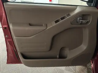 Nissan Frontier 2017 4x2 S 4p Crew Cab 5 ft. SB 6M