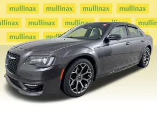 Chrysler 300 2017 S 4p Sedan