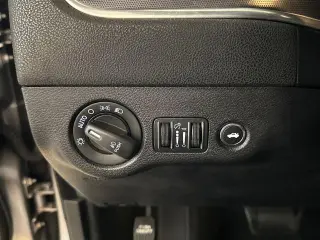 Dodge Charger 2015 SXT 4p Sedan