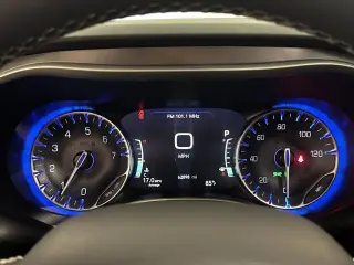 Chrysler Pacifica 2023 Touring L 4dr Mini-Van