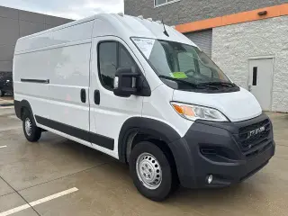 Ram ProMaster 2024 Tradesman 2500 159 WB 3dr High Roof Cargo Van sin asiento para pasajero