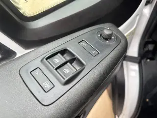 Ram ProMaster 2024 Tradesman 2500 159 WB 3dr High Roof Cargo Van sin asiento para pasajero