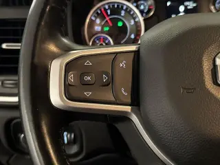 Ram 2500 2024 4x4 Big Horn 4p. Cabina de Tripulación 6.3 ft. SB Camioneta