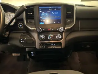 Ram 2500 2024 4x4 Big Horn 4p. Cabina de Tripulación 6.3 ft. SB Camioneta