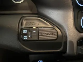 Ram 2500 2024 4x4 Big Horn 4p. Cabina de Tripulación 6.3 ft. SB Camioneta