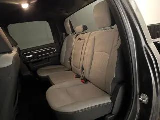 Ram 2500 2024 4x4 Big Horn 4p. Cabina de Tripulación 6.3 ft. SB Camioneta